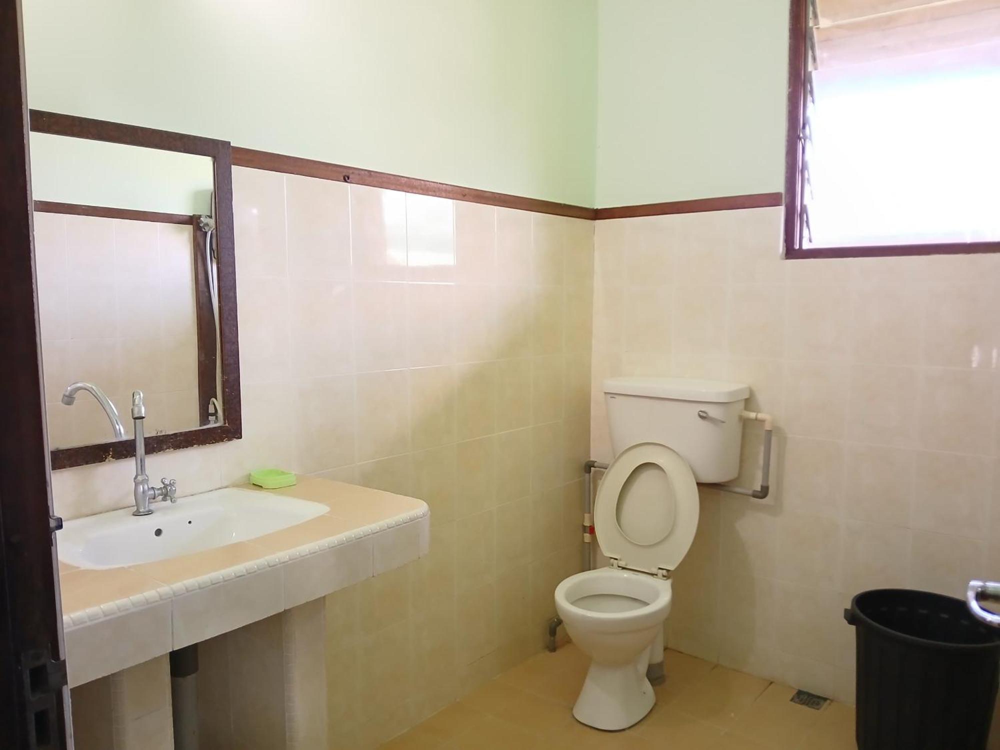 Mulu Tribal Homestay エクステリア 写真
