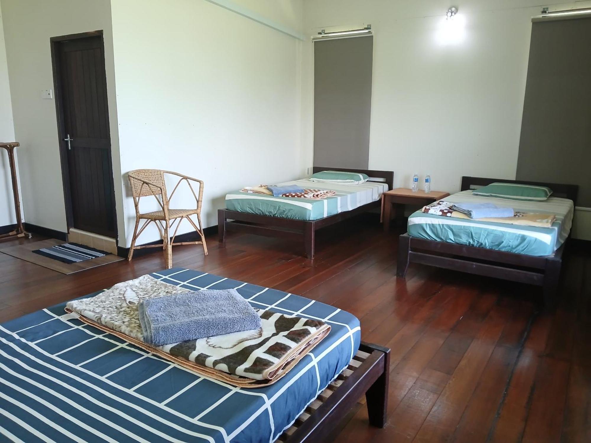 Mulu Tribal Homestay エクステリア 写真